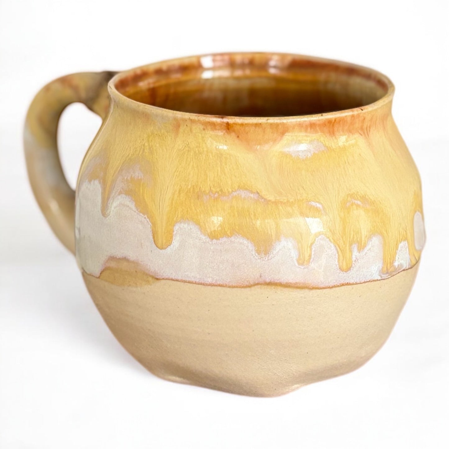 Tasse "Miel" ,poterie faite main. Entretien facile.