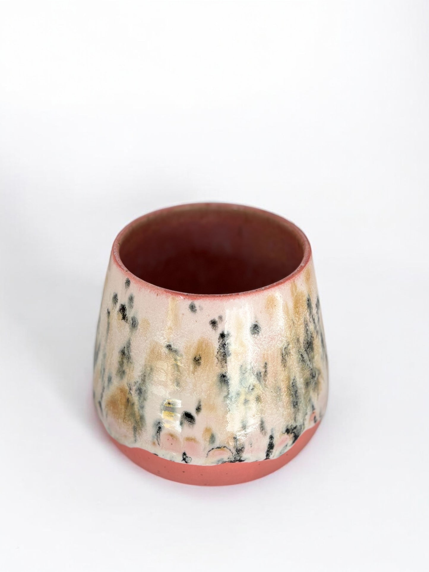Tasse "pink leopard" ,poterie faite main. Entretien facile.